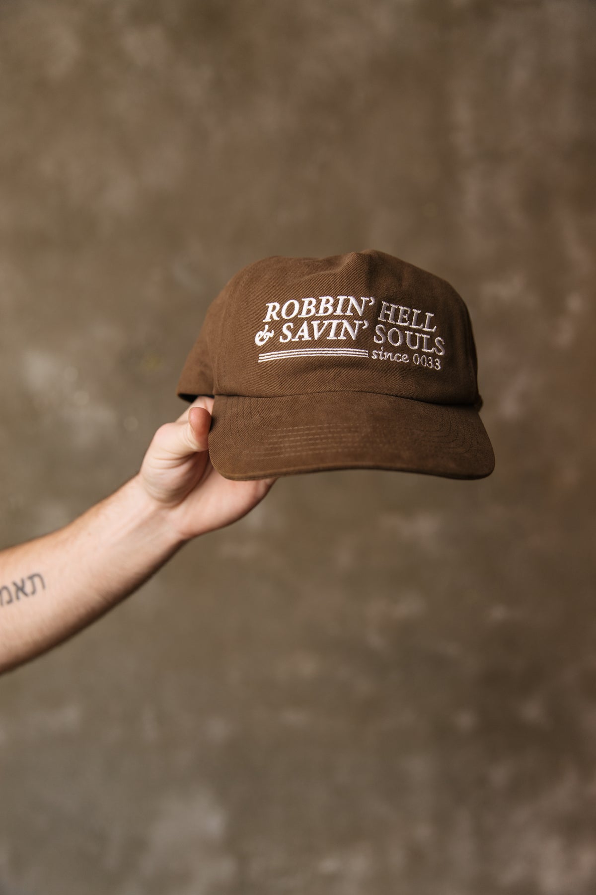 Robbin' Hell Cap